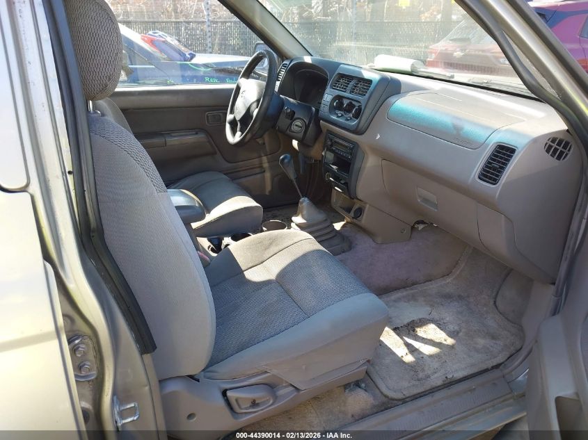 2001 Nissan Frontier Xe-V6