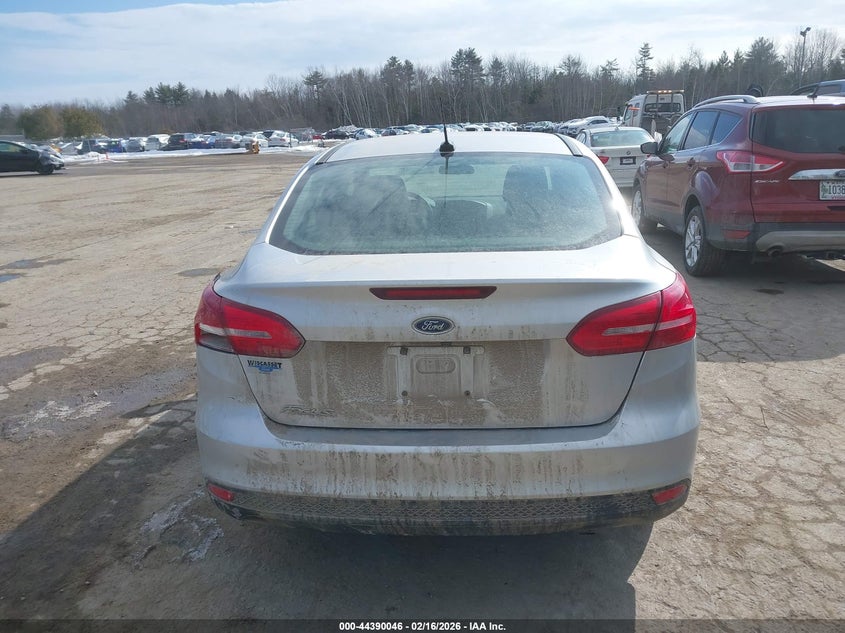 VIN 1FADP3E26JL213873 2018 FORD FOCUS S