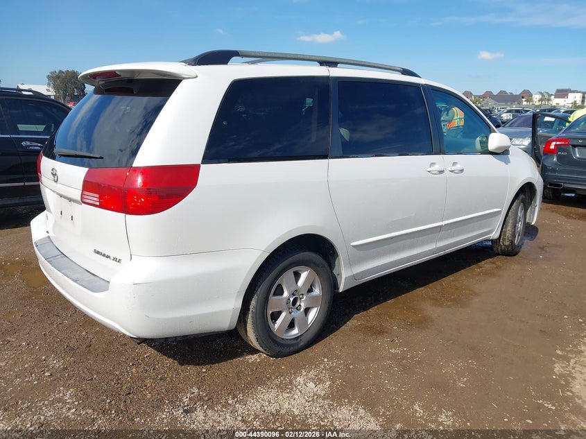 2004 Toyota Sienna Xle
