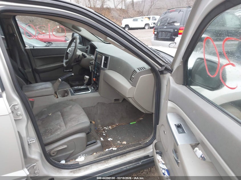 2010 Jeep Grand Cherokee Laredo