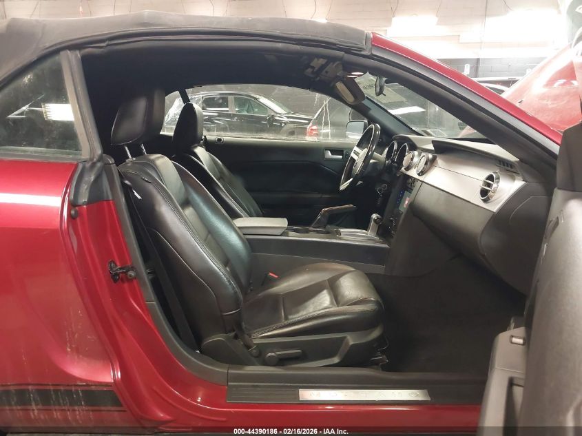 2006 Ford Mustang V6