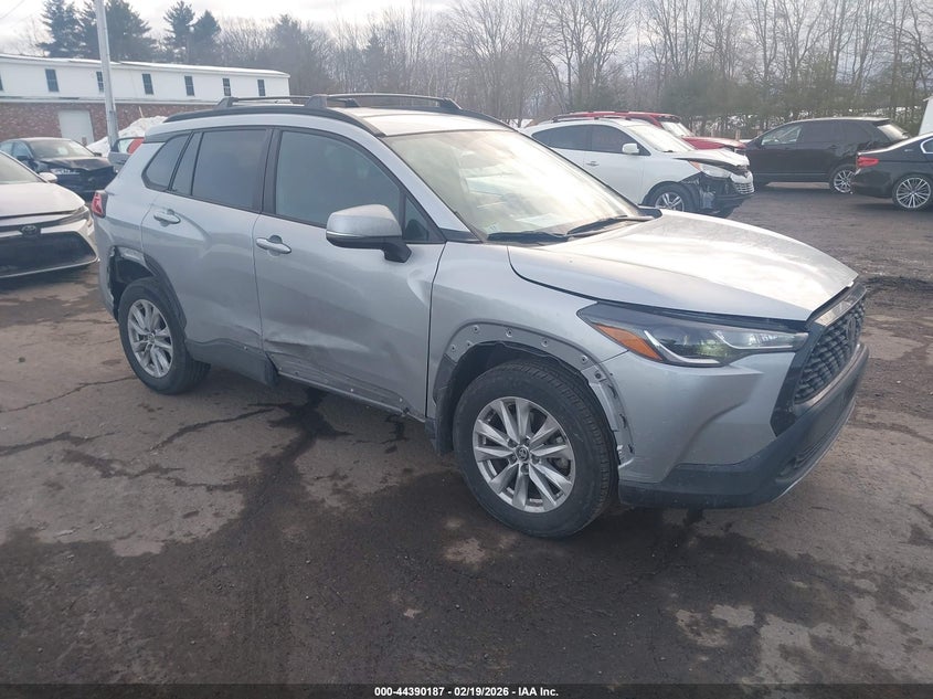 2024 Toyota Corolla Cross Le