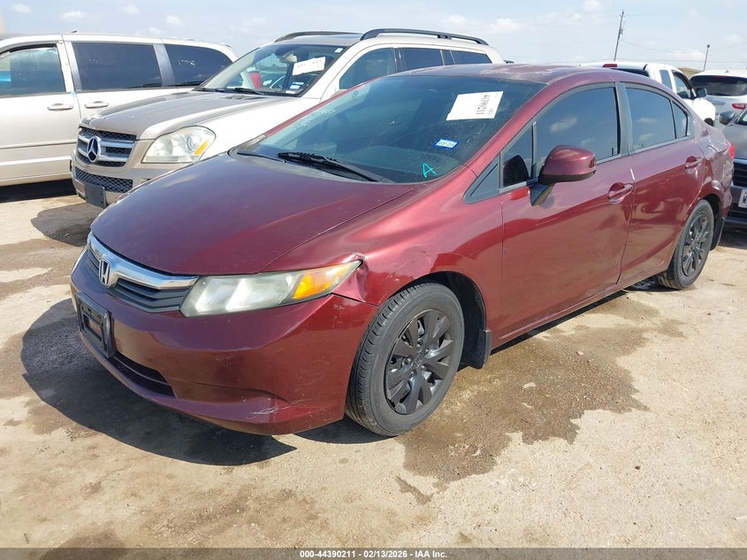 2HGFB2F52CH544973 2012 Honda Civic 1.8 Lx brown