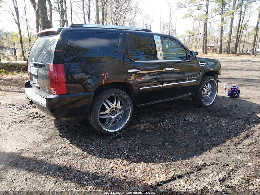 2007 Cadillac Escalade Standard