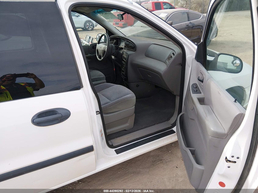 2003 Ford Windstar Lx