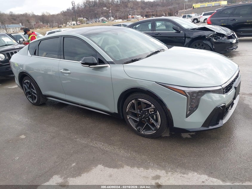 2025 Kia K4 Gt-Line