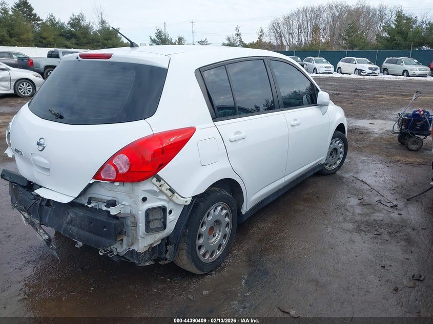 2012 Nissan Versa 1.8 S