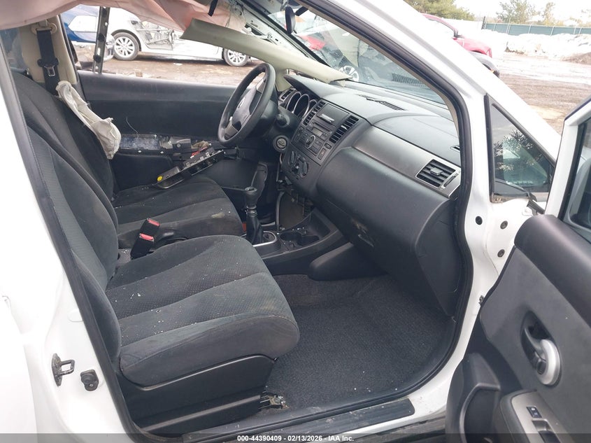 2012 Nissan Versa 1.8 S