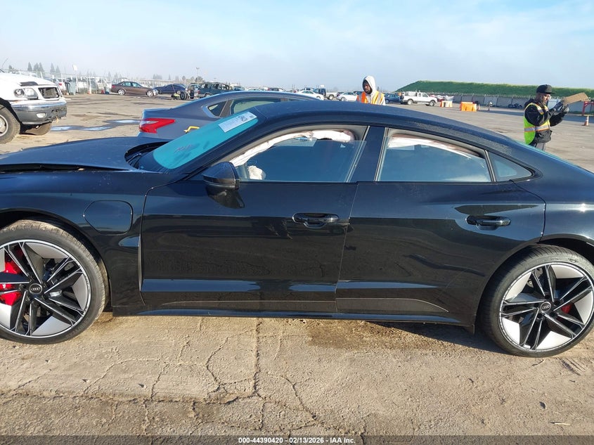 2022 Audi Rs E-Tron Gt Quattro VIN: WAUAHBFW0N7904723 Lot: 44390420