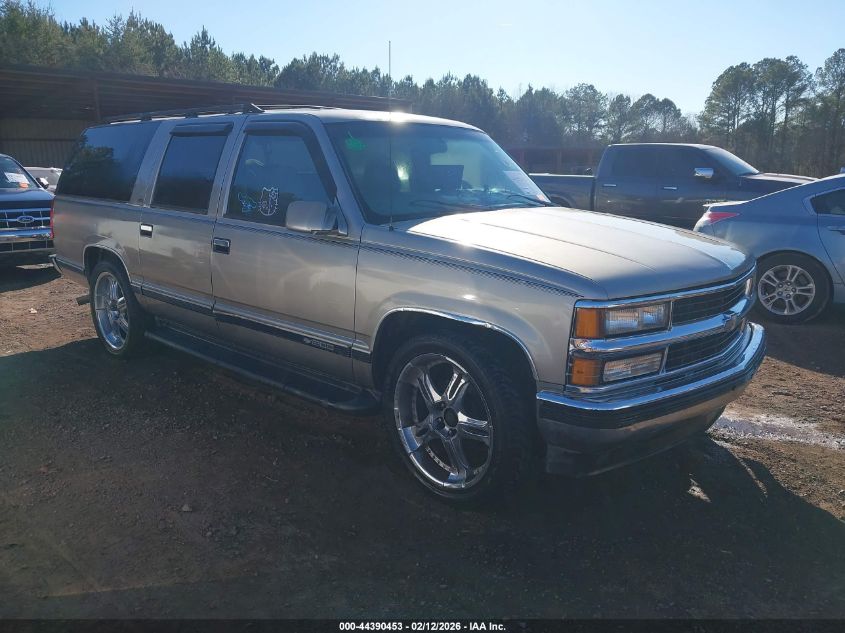 1999 Chevrolet Suburban 1500 Lt