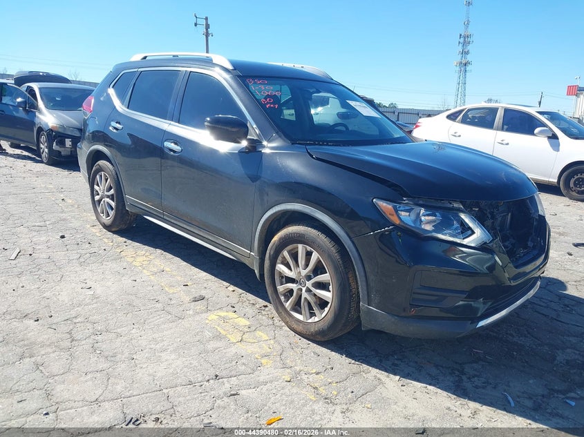 2018 Nissan Rogue Sv