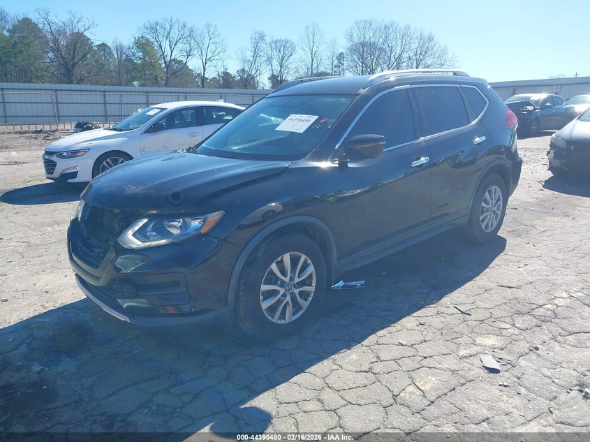 2018 Nissan Rogue Sv