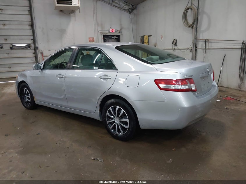 2011 Toyota Camry Le