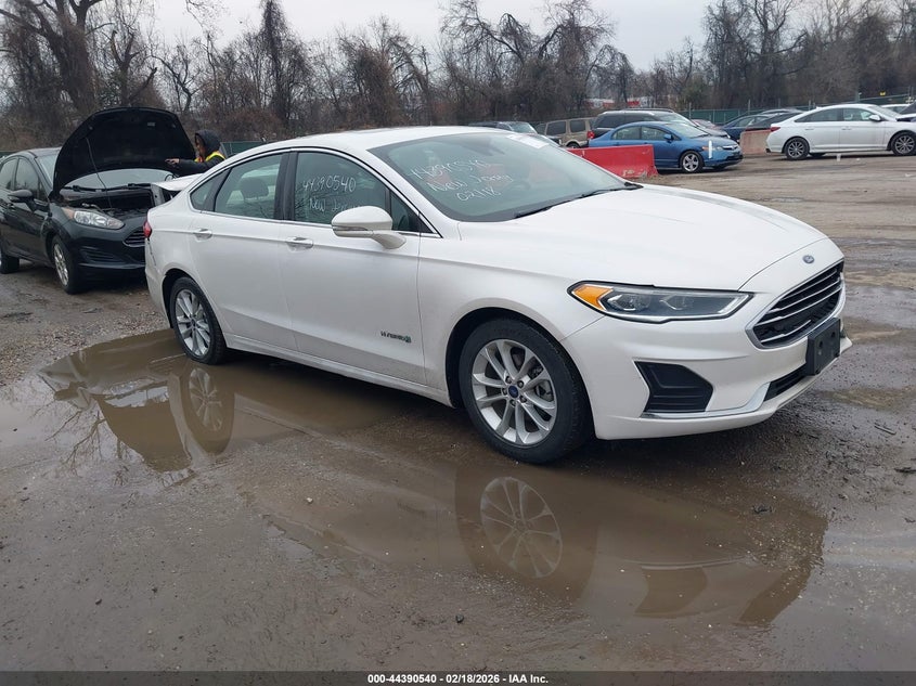 2019 Ford Fusion Hybrid Sel