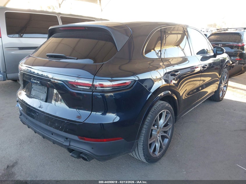 2023 Porsche Cayenne Platinum Edition