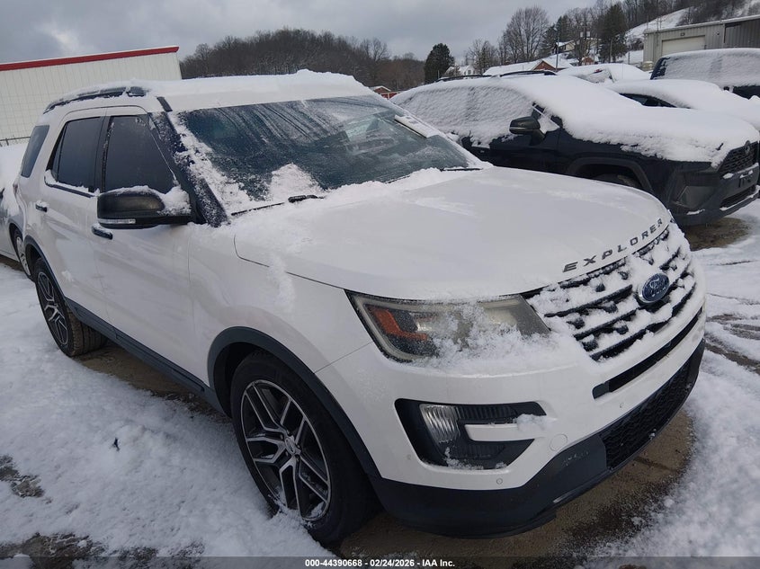2016 Ford Explorer Sport