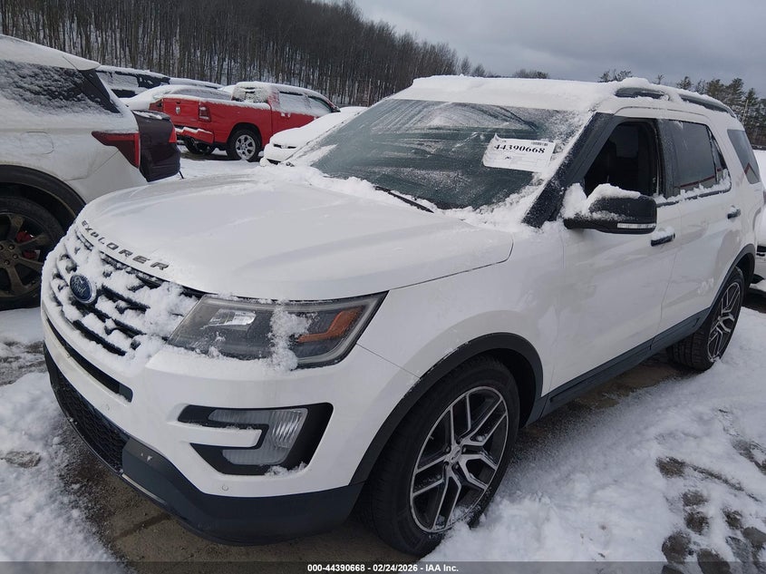 2016 Ford Explorer Sport