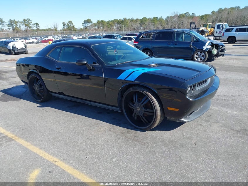 2013 Dodge Challenger Sxt