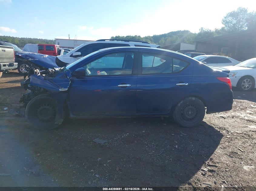 2018 NISSAN VERSA 1.6 SV