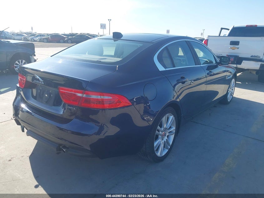 2019 Jaguar Xe 25T Premium