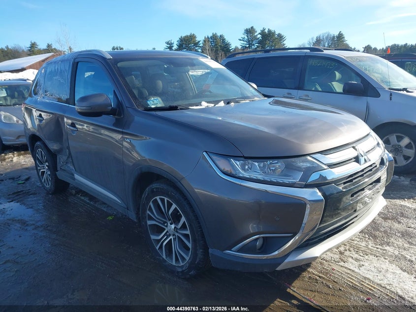 2016 Mitsubishi Outlander Gt