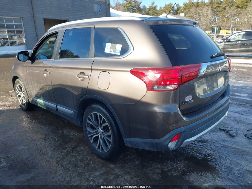 2016 Mitsubishi Outlander Gt