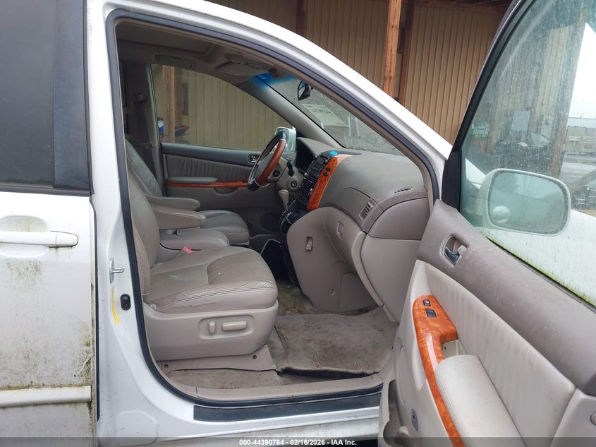 2008 Toyota Sienna Xle