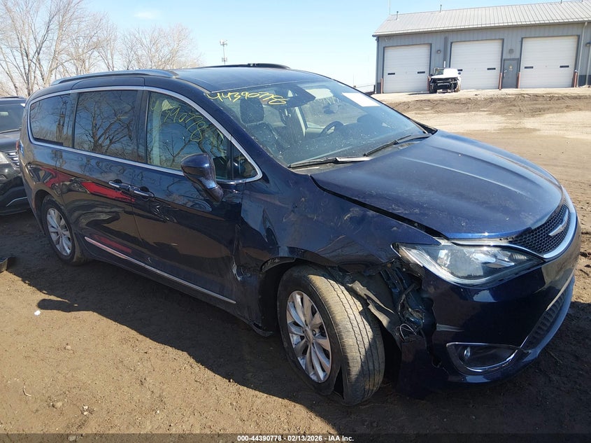 2019 Chrysler Pacifica Touring L
