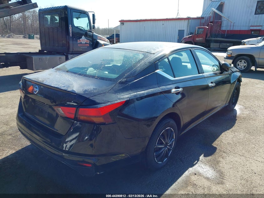 2022 Nissan Altima S Fwd