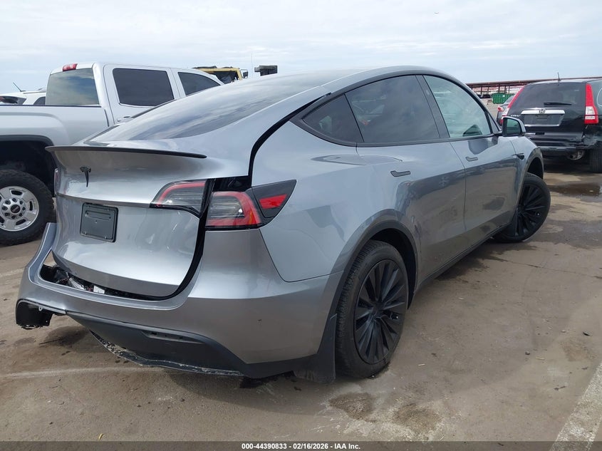 2024 Tesla Model Y Long Range Single Motor Rear-Wheel Drive/Rwd