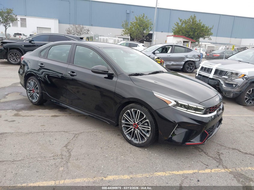 2023 KIA FORTE GT