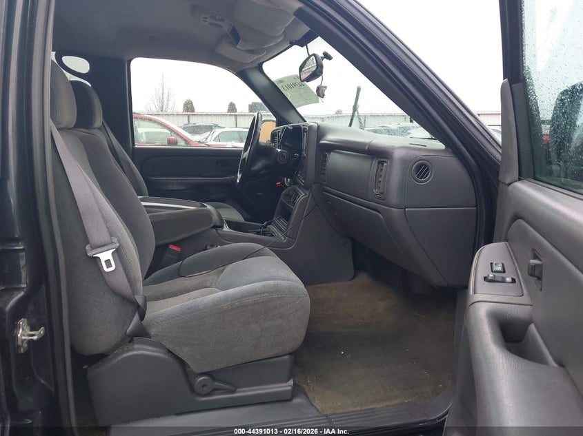 2004 Chevrolet Silverado 2500Hd Ls