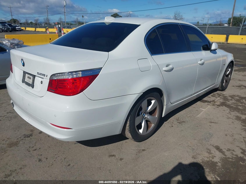 2008 BMW 528I