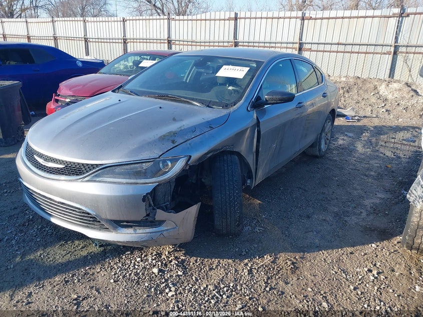 2015 Chrysler 200 Limited
