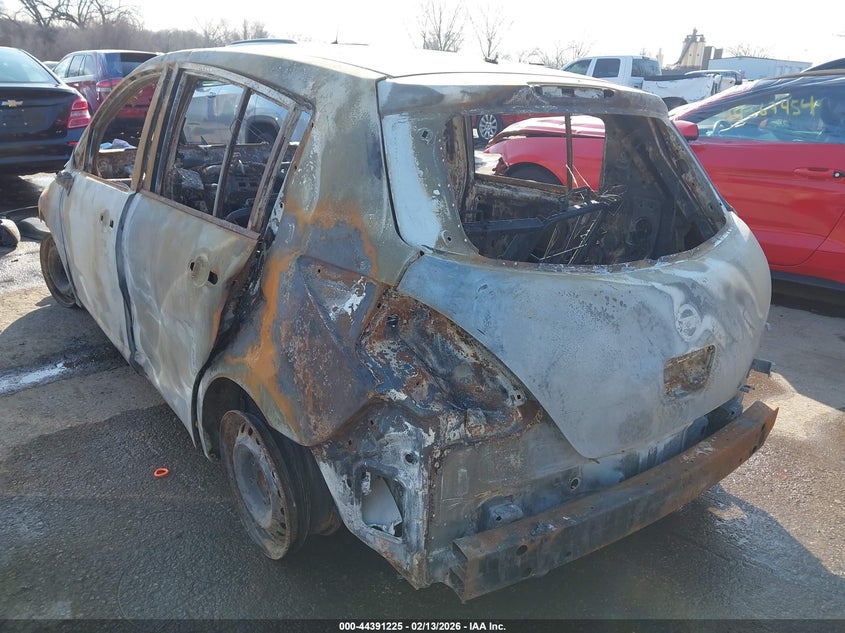 2011 Nissan Versa 1.8S