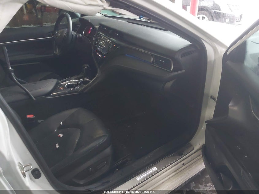 2020 Toyota Camry Xse