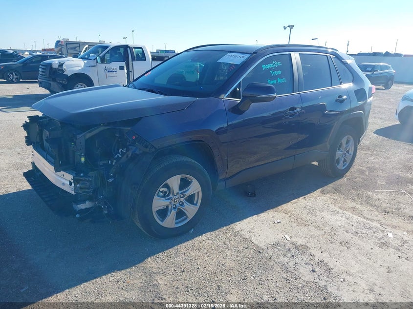 2025 Toyota Rav4 Xle