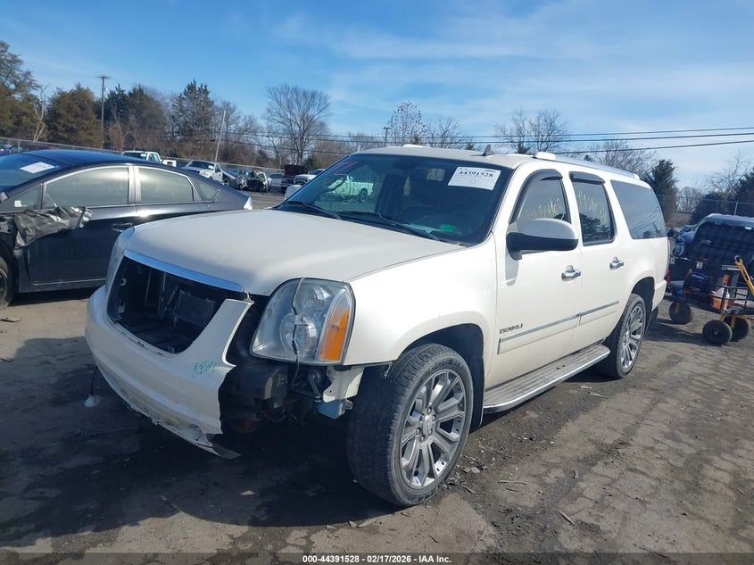 2011 GMC Yukon Xl 1500 Denali