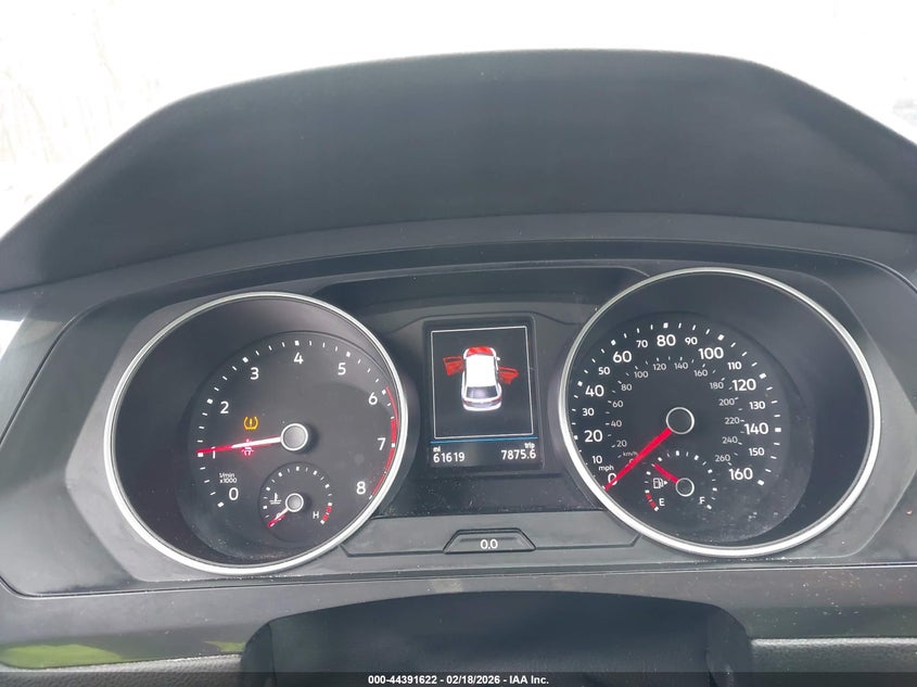 2019 VOLKSWAGEN TIGUAN auction photo 7