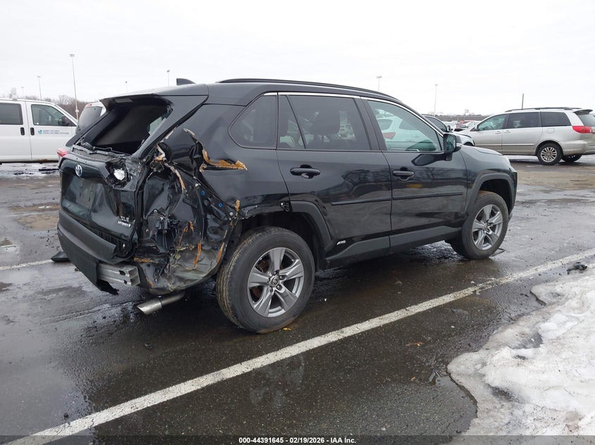 2022 TOYOTA RAV4 HYBRID auction photo 4