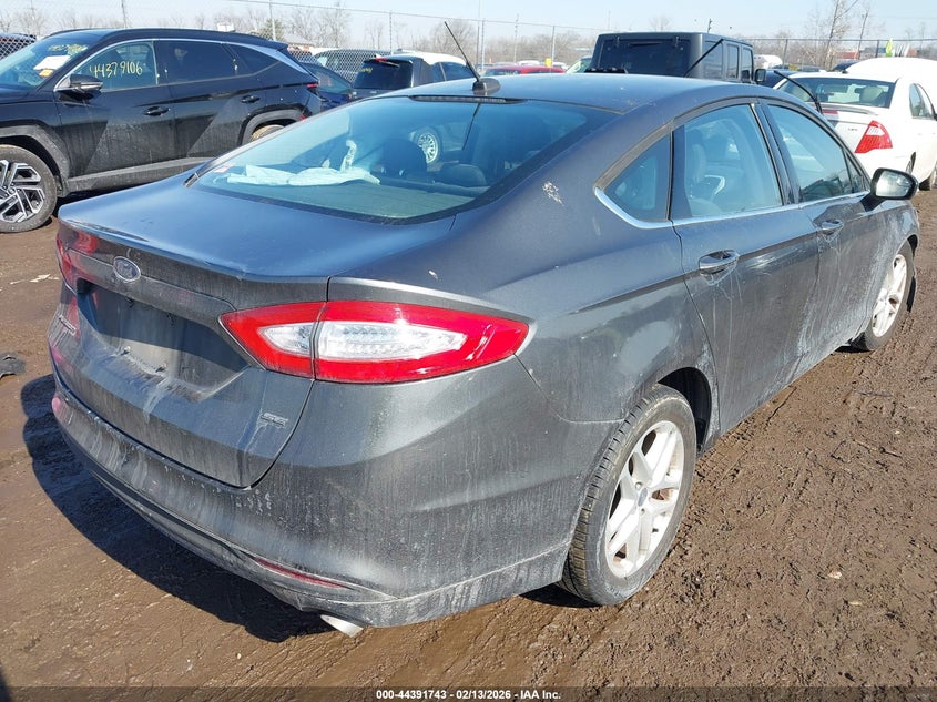 2016 Ford Fusion Se