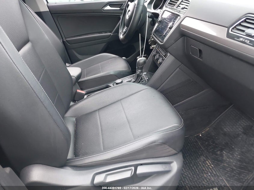 2018 Volkswagen Tiguan 2.0T Se/2.0T Sel