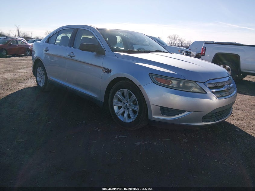 2010 Ford Taurus Se
