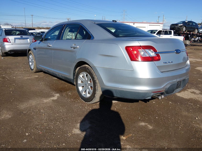 2010 Ford Taurus Se