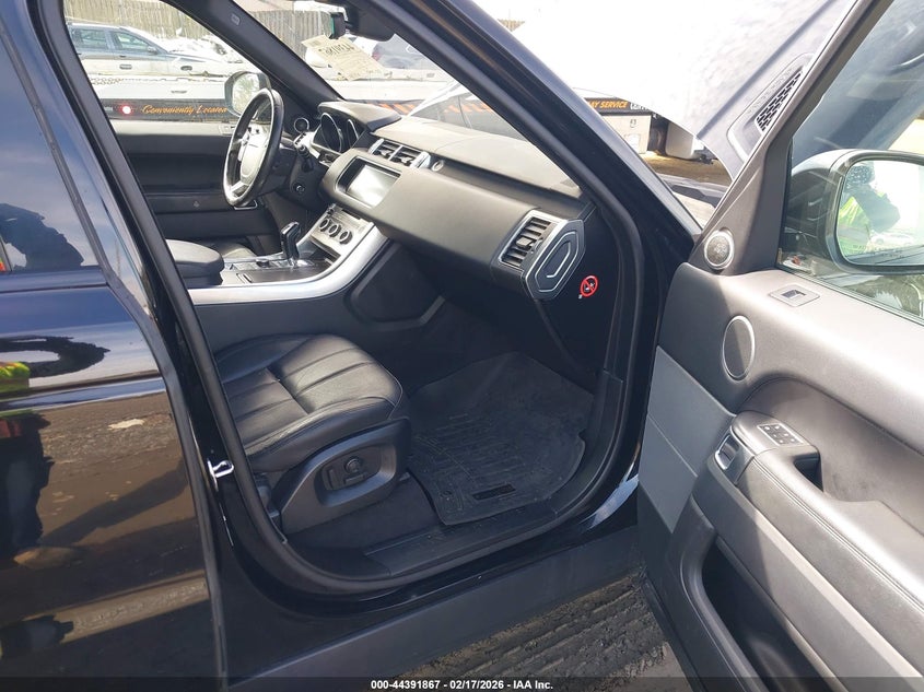 2017 Land Rover Range Rover Sport 3.0L V6 Supercharged Se