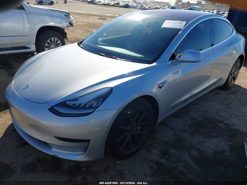2018 Tesla Model 3 Long Range/Mid Range