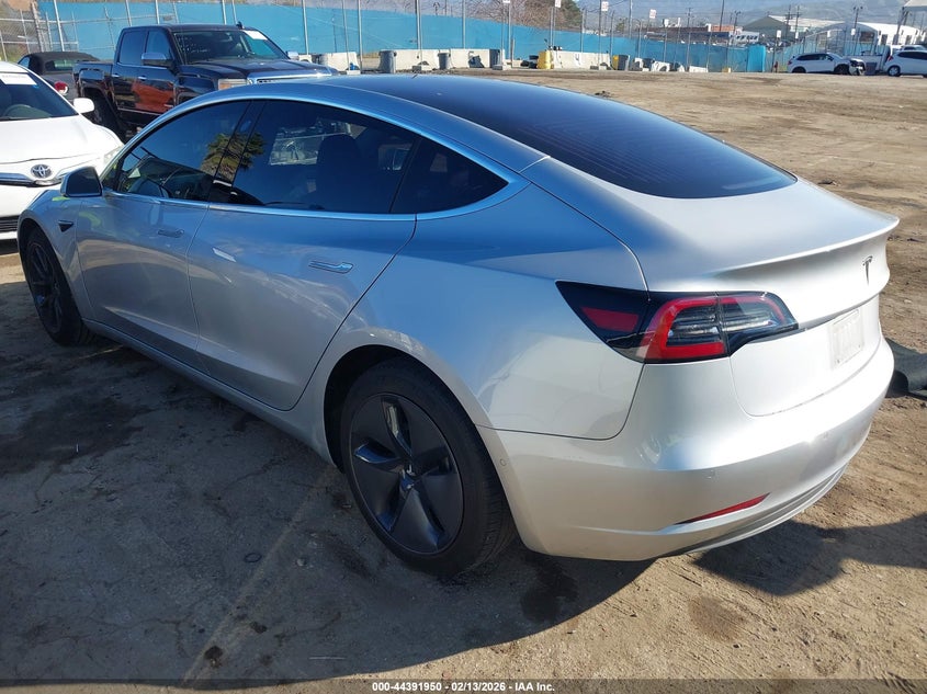 2018 Tesla Model 3 Long Range/Mid Range