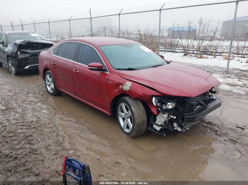 2015 Volkswagen Passat 1.8T Limited Edition
