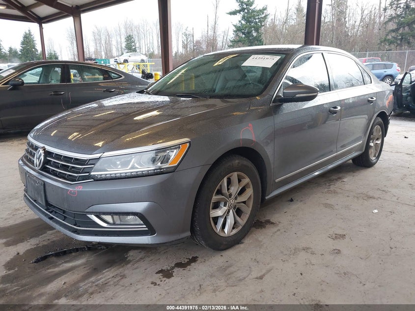 2016 Volkswagen Passat 1.8T S