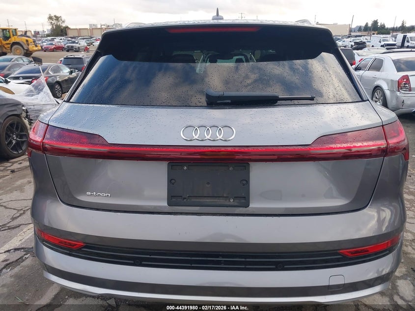2019 Audi E-Tron Premium Plus VIN: WA1LAAGE2KB009415 Lot: 44391980